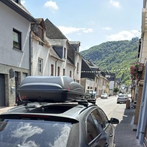 Dachbox mit Dachträger